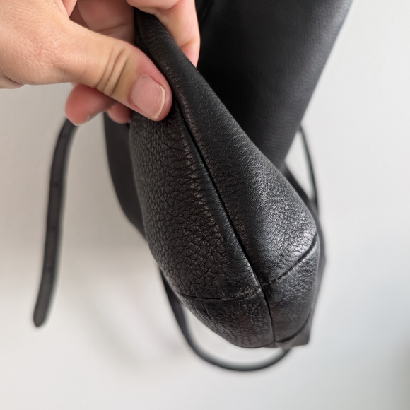 Coach Black Pebbled Leather Women's Bag - Picture 3 of 9